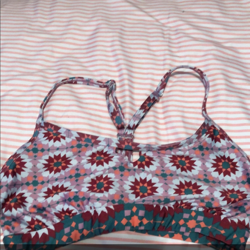 Sports bra